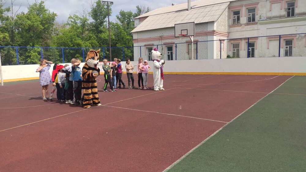 «Детство–это мы».